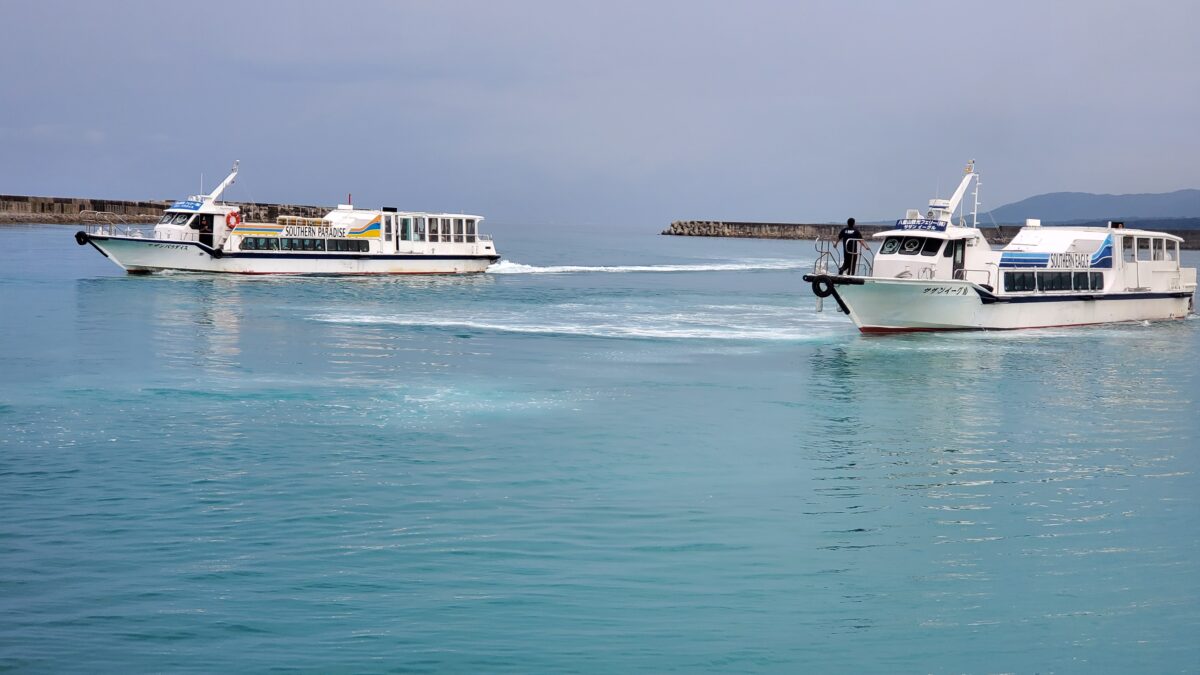 船の発着数は意外と多い上原港