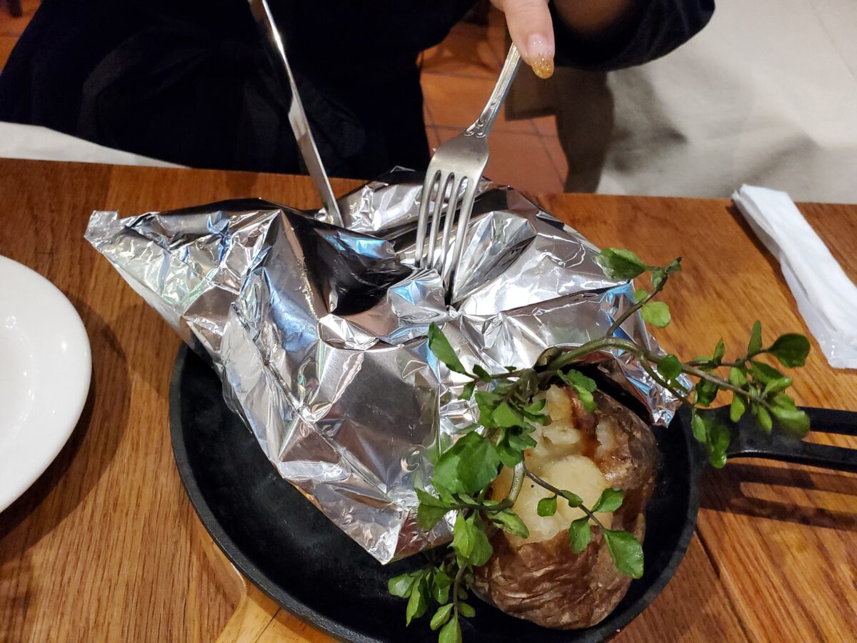 実は付け合わせのポテトに一番感動した