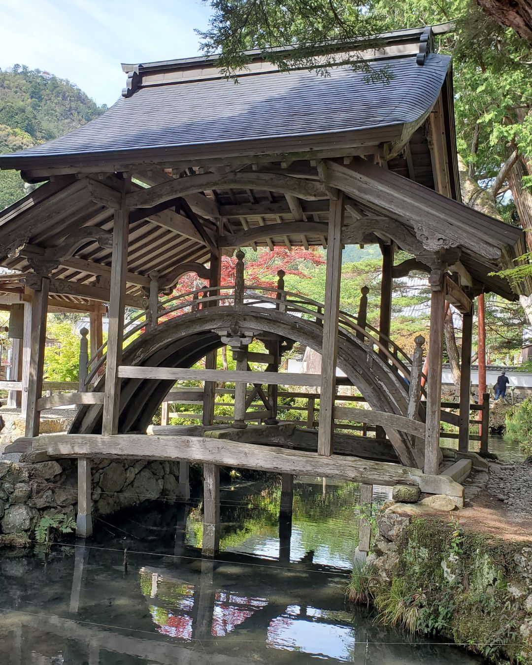 白毫寺（びゃくごうじ）の太鼓橋