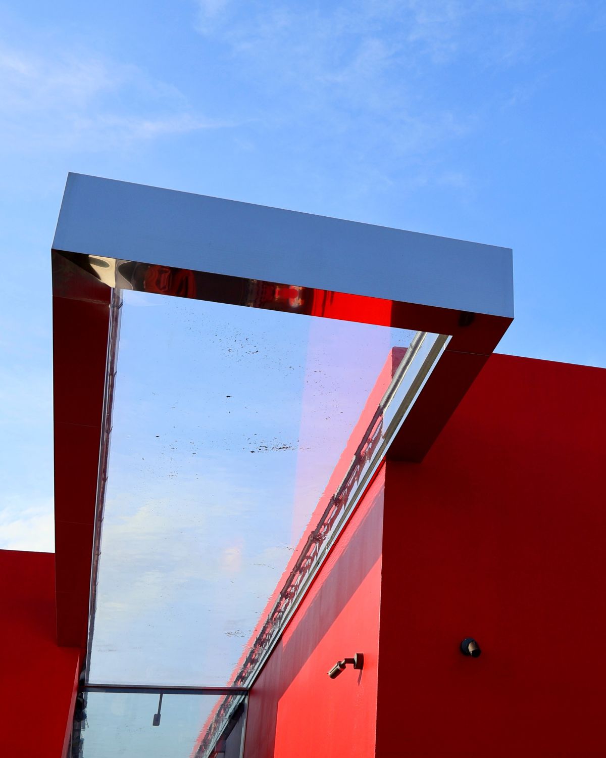 オマーンの屋根を見ているだけで涼しく感じる